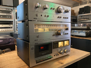 AKAI AT-2250