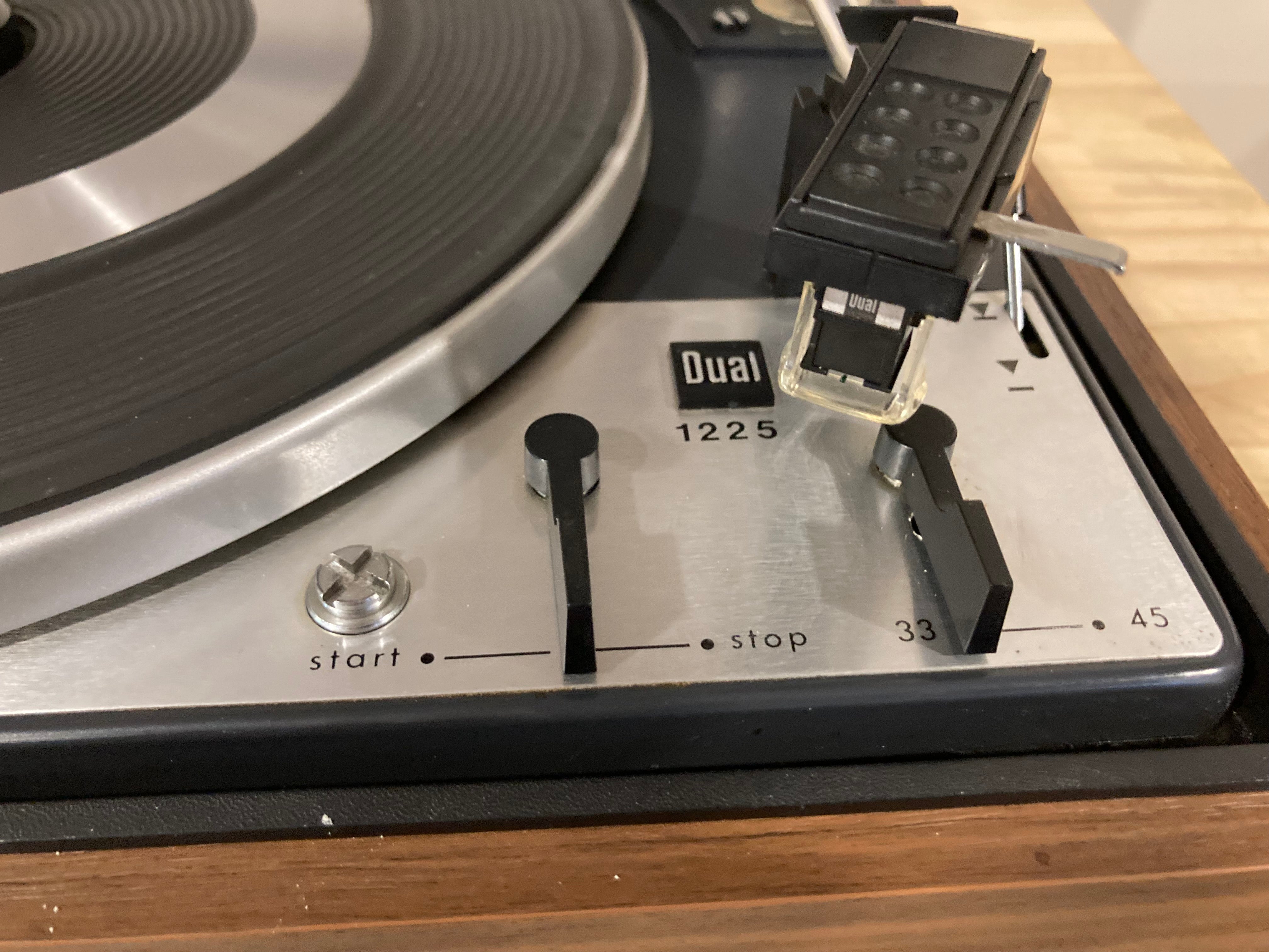 DUAL 1225