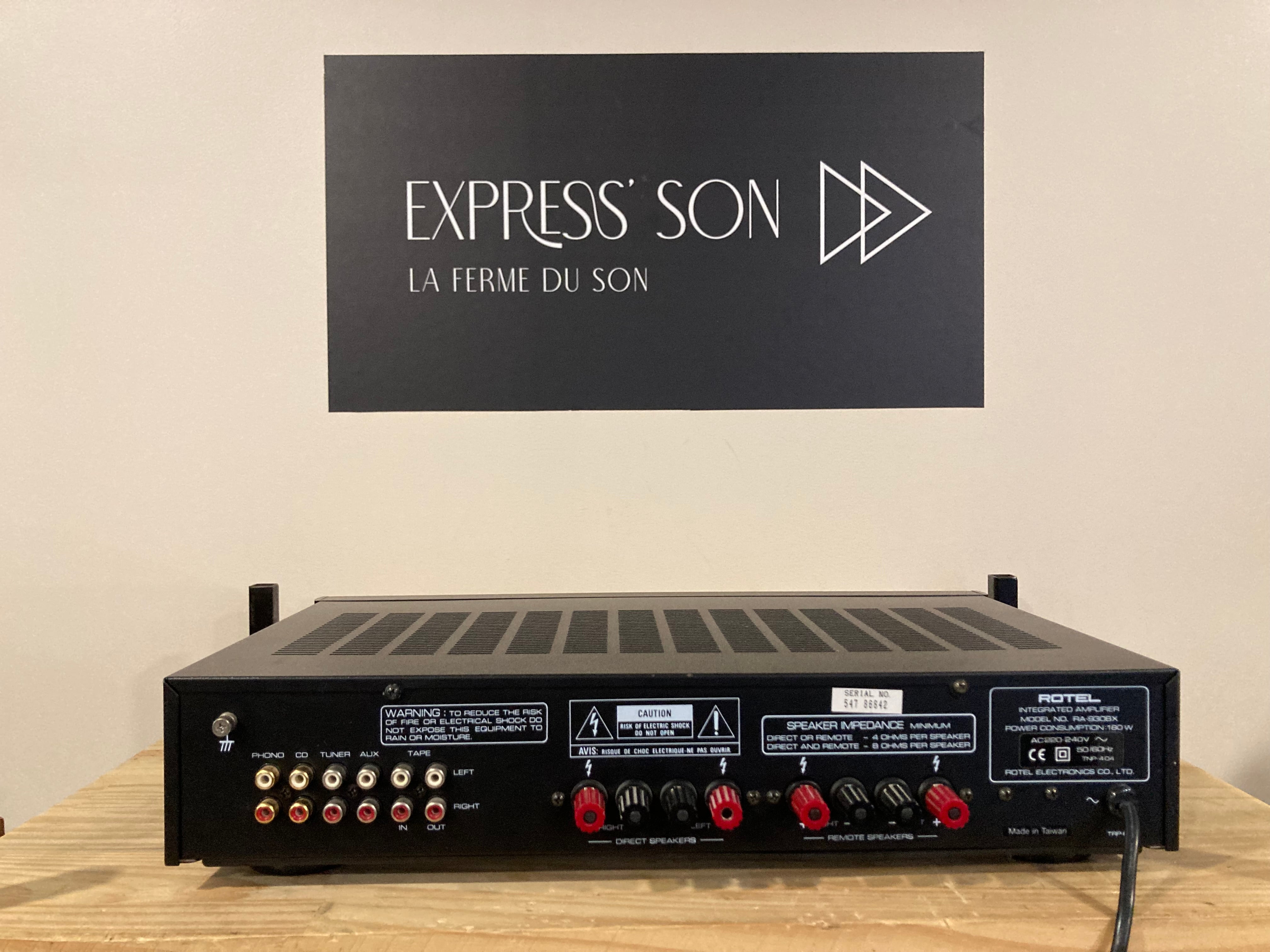 ROTEL RA-930BX