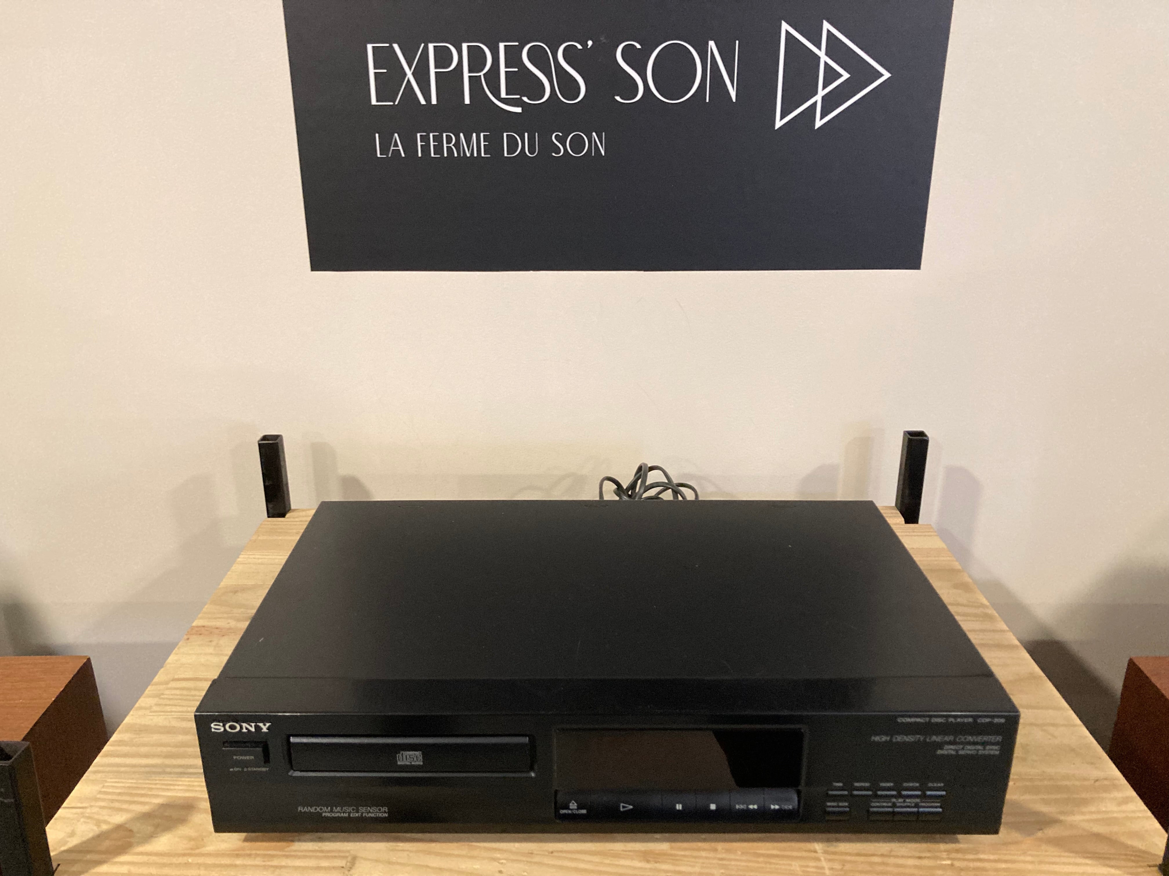 SONY CDP-209