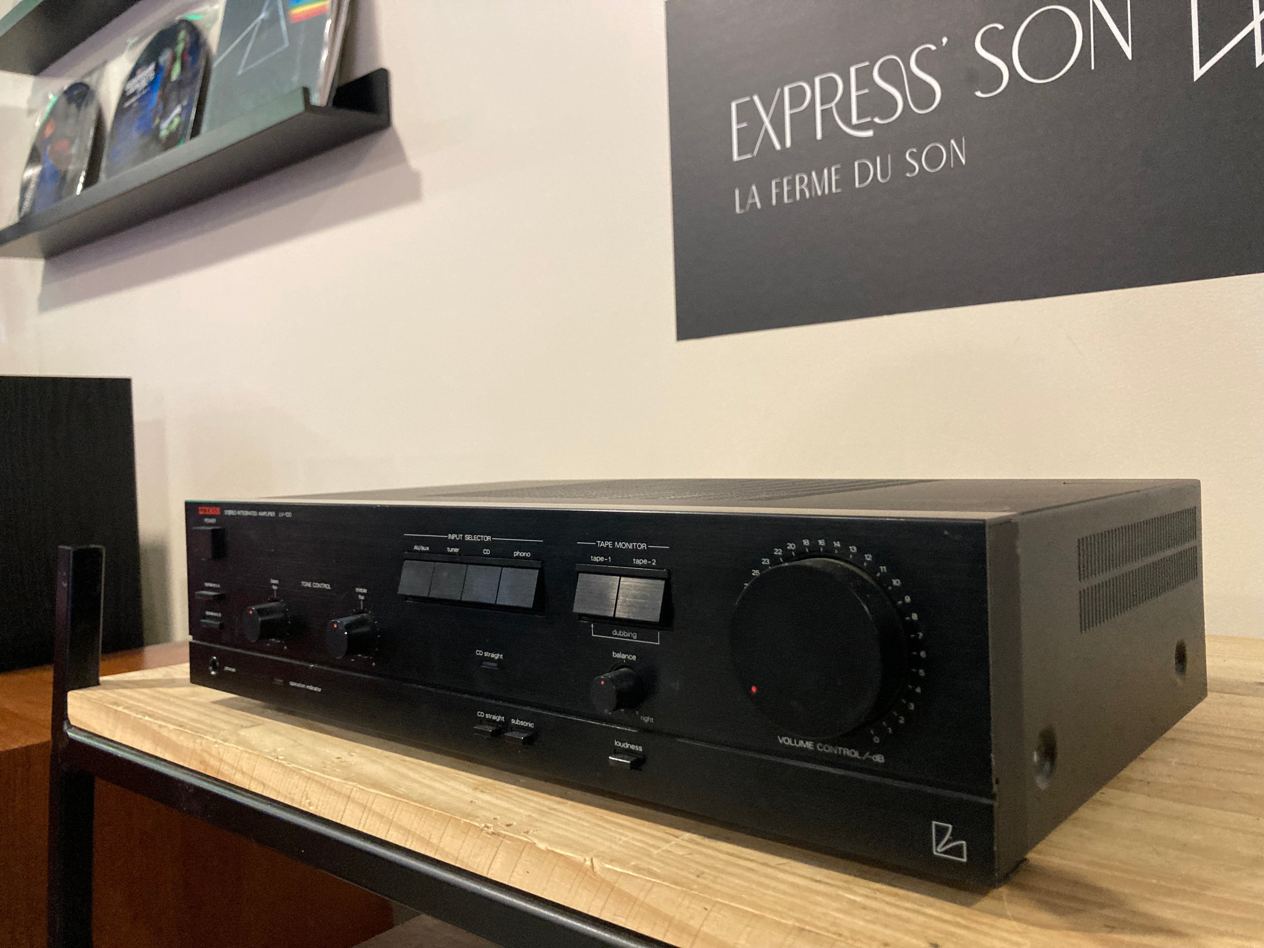 LUXMAN LV-100