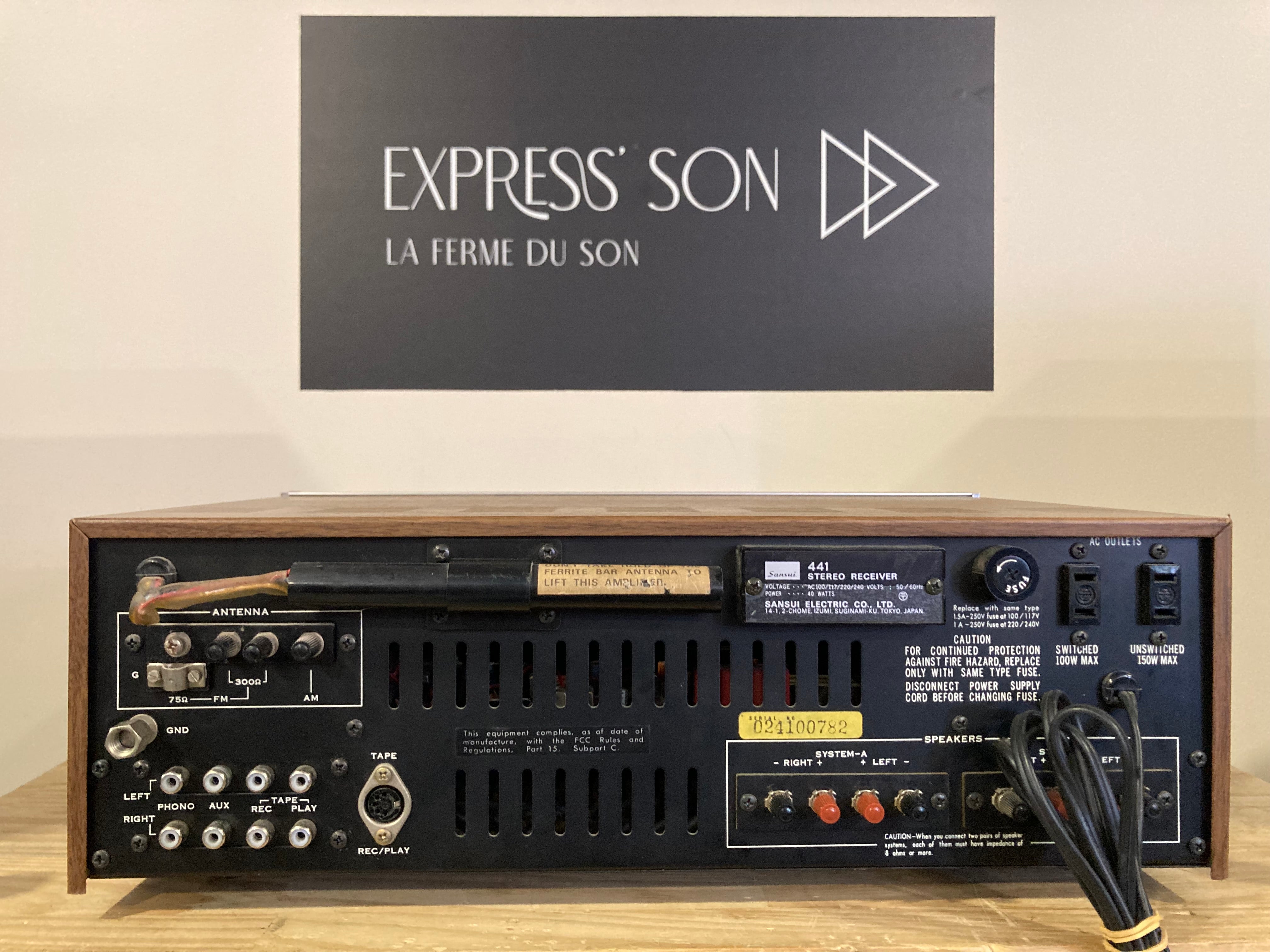 SANSUI 441