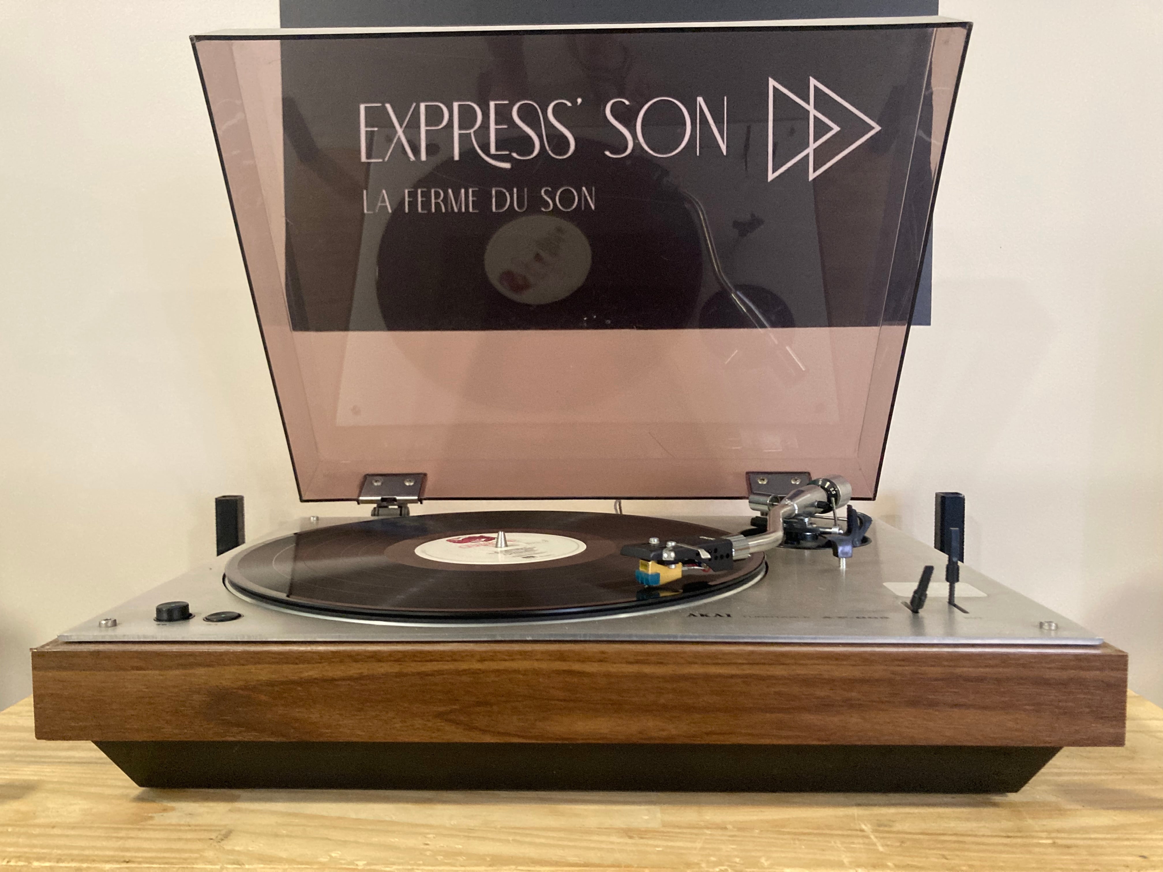 AKAI AP-003