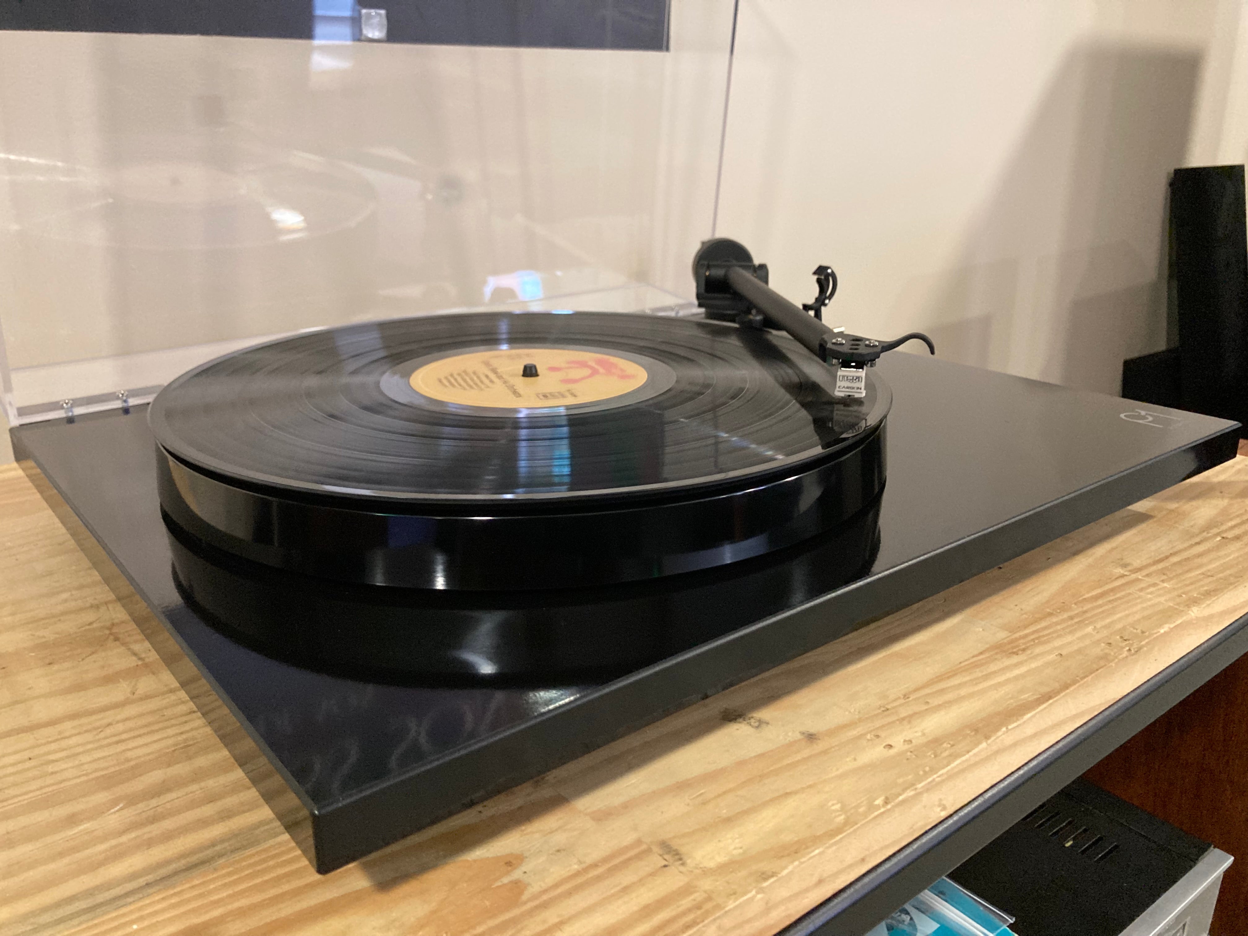 REGA PLANAR 1