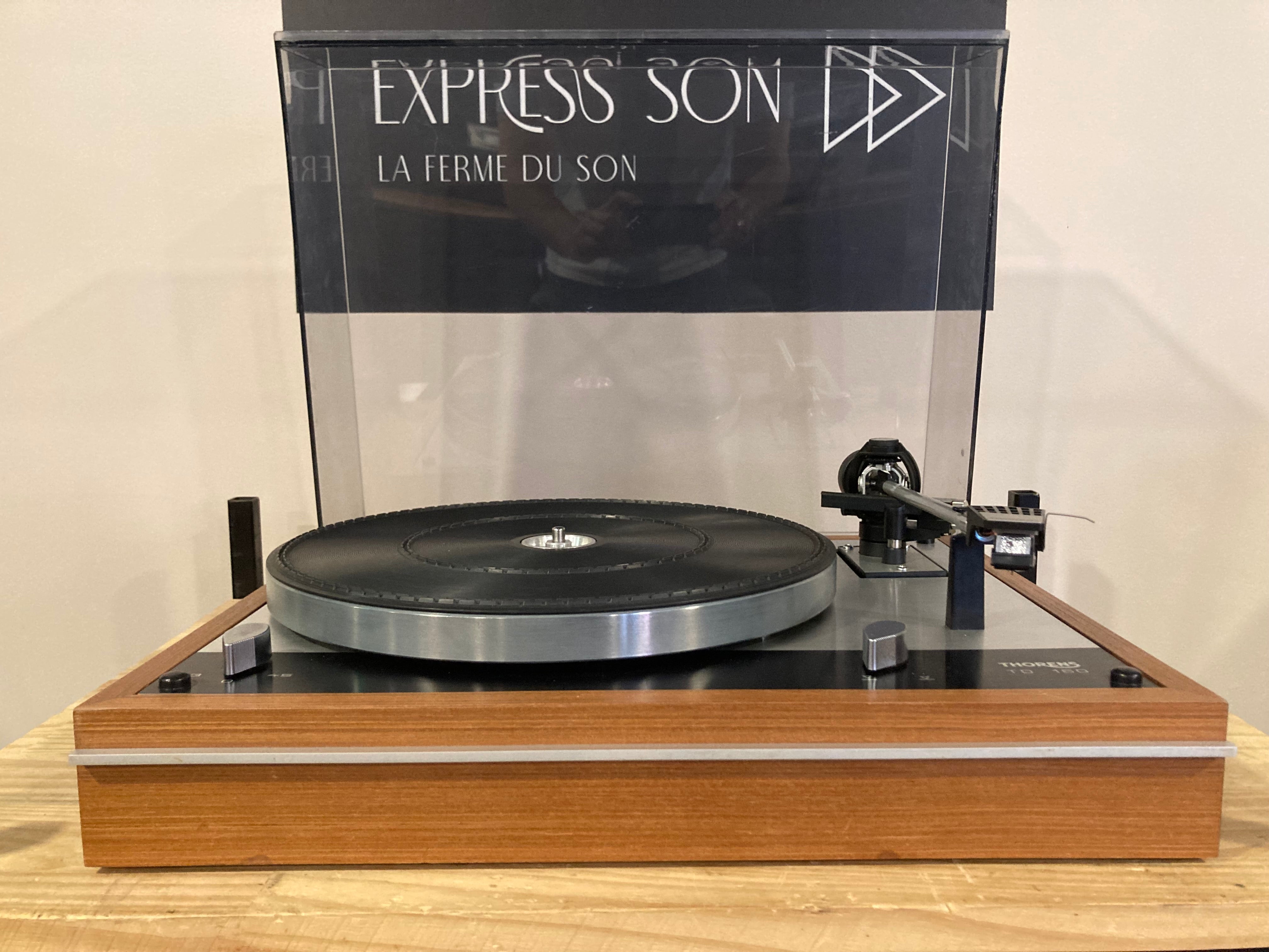 THORENS TD160